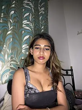 Snapshot of STRIP_GLOW chatting on 02.25.26 STRIP GLOW online show from 02.25.26