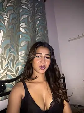 Snapshot of STRIP_GLOW chatting on 03.15.26 STRIP GLOW online show from 03.15.26