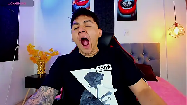 Nicolas James Sc online show from 09.23.25