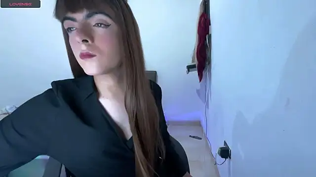 Snapshot of regina_mills_milk chatting on 04.01.26 regina mills milk online show from 04.01.26