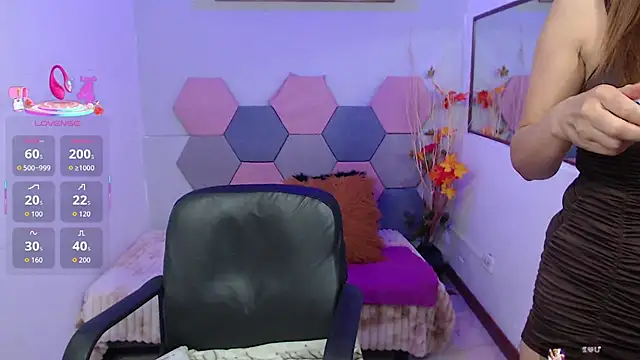 Ximena Grant online show from 07.03.26