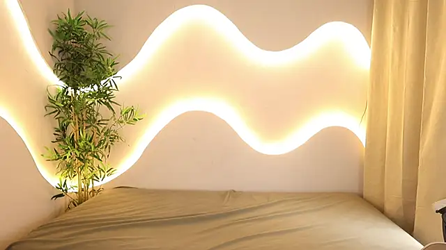 Mystic blue online show from 10.28.25