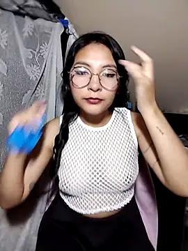 Regina Shine online show from 10.08.25