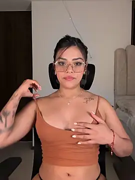 Sara-Evans online show from 02.20.26