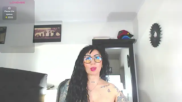 Vicky hotmilf online show from 10.09.25