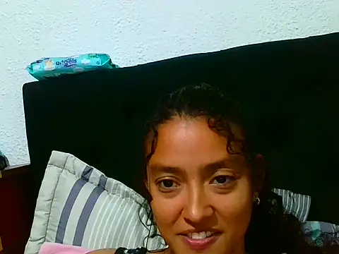 Snapshot of WILD_MULAN chatting on 06.17.26 WILD MULAN online show from 06.17.26