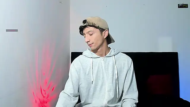 mhatias  online show from 01.13.26