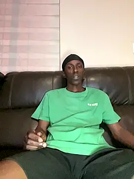Snapshot of MeneerIan chatting on 10.16.25 MeneerIan online show from 10.16.25