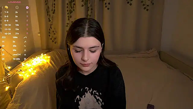 pyro flerrr online show from 11.04.25