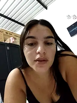 chloe 90 online show from 10.28.25