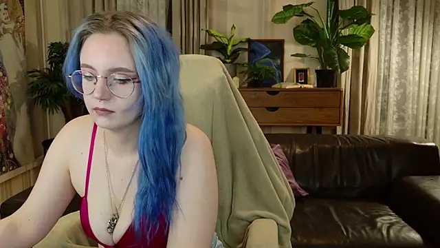 Snapshot of EtherealElysium chatting on 09.17.25 EtherealElysium online show from 09.17.25