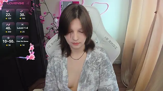 Snapshot of AudreyyKim chatting on 04.19.26 AudreyyKim online show from 04.19.26