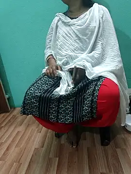 desi boudi87 online show from 10.31.25