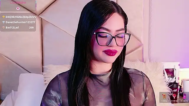 Snapshot of Catalina-Malave chatting on 04.23.26 Catalina-Malave online show from 04.23.26
