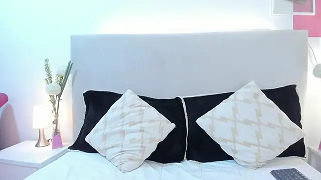 Angel Velvet online show from 03.25.26