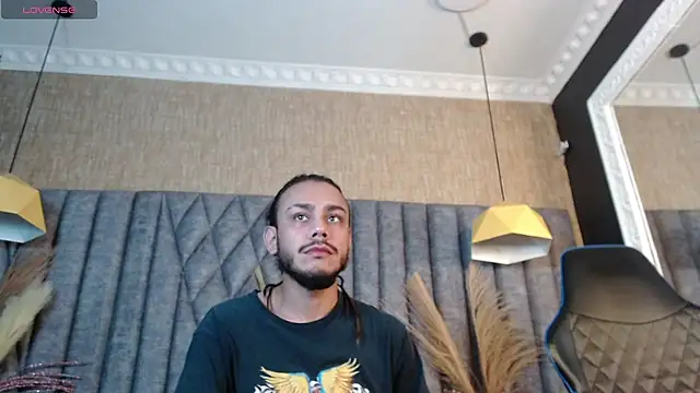 Boss Domiinator online show from 10.01.25