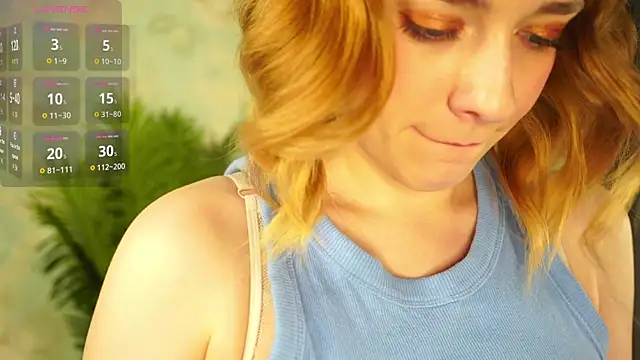 HollieCollelo online show from 03.22.26