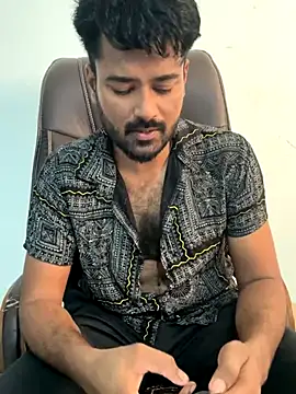 Snapshot of MeekBatgirl chatting on 09.25.25 MeekBatgirl online show from 09.25.25