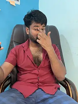 Snapshot of MeekBatgirl chatting on 09.26.25 MeekBatgirl online show from 09.26.25