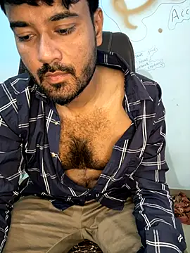 Snapshot of MeekBatgirl chatting on 10.01.25 MeekBatgirl online show from 10.01.25