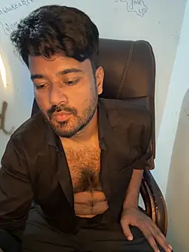 Snapshot of MeekBatgirl chatting on 10.09.25 MeekBatgirl online show from 10.09.25