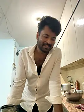 Snapshot of MeekBatgirl chatting on 10.17.25 MeekBatgirl online show from 10.17.25