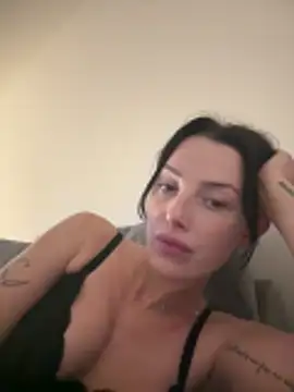 Remirosee online show from 12.15.25