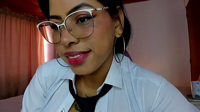 Michluxe 69 online show from 06.25.26