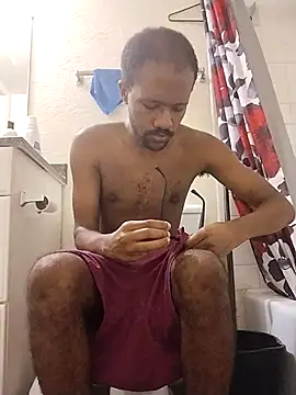 Snapshot of moneybaggtj chatting on 09.12.25 moneybaggtj online show from 09.12.25