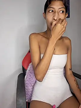 Sol em online show from 10.04.25