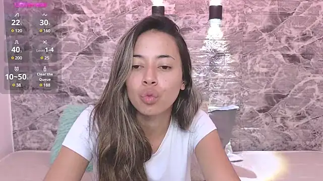 Snapshot of Danny_Ninaa chatting on 02.04.25 Danny Ninaa online show from 02.04.25