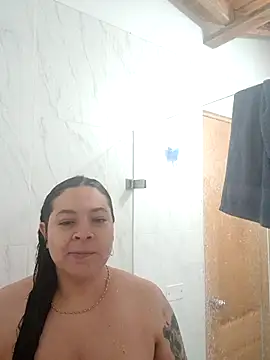 SophieCurves online show from 10.15.25