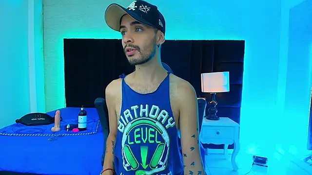 HairyDiamond  online show from 09.17.25