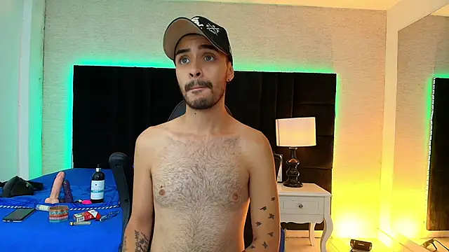 HairyDiamond  online show from 09.17.25