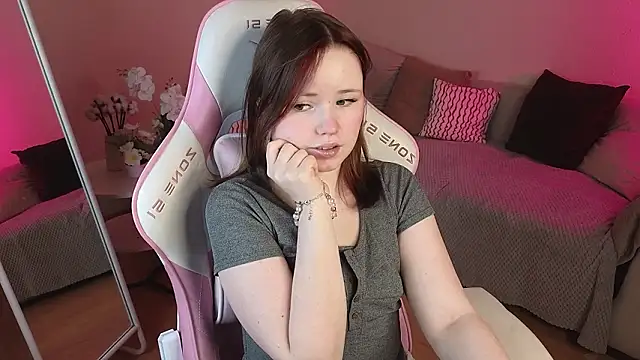 Sweetie Hope online show from 03.08.26