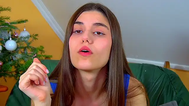 ArianaAllens online show from 12.17.25