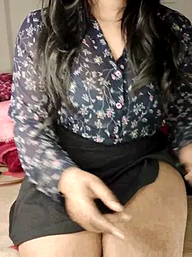 Snapshot of Riya_Malik chatting on 02.24.26 Riya Malik online show from 02.24.26