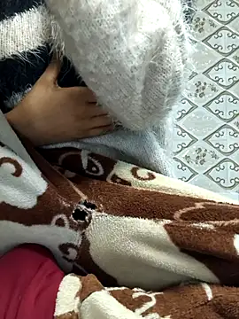 Snapshot of Aidakhan1212 chatting on 02.11.26 Aidakhan1212 online show from 02.11.26