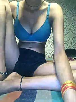 Snapshot of Aidakhan1212 chatting on 02.23.26 Aidakhan1212 online show from 02.23.26