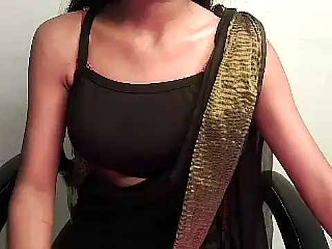 Snapshot of alia_rahil chatting on 04.15.26 alia rahil online show from 04.15.26
