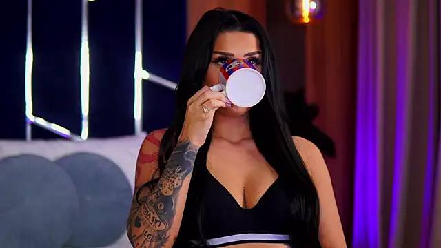 KylieKroftt online show from 02.07.26