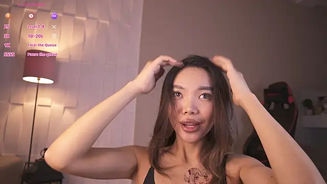 Rem Esme online show from 12.20.25