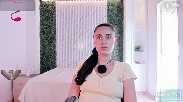 sofiapalacioss online show from 03.31.26