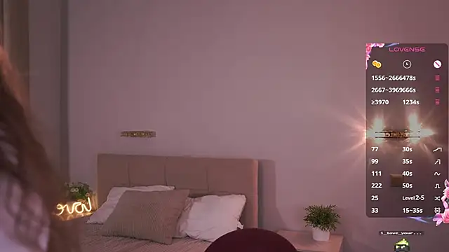 Snapshot of WilleneDelio chatting on 10.05.25 WilleneDelio online show from 10.05.25