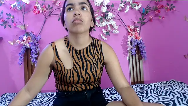 skinnysofia18 online show from 06.03.26