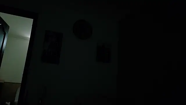 Snapshot of MoniqueMulberry chatting on 10.27.25 MoniqueMulberry online show from 10.27.25