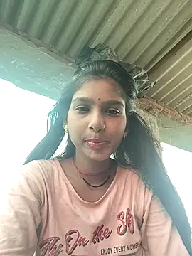 Snapshot of Yatiksha_Beby chatting on 09.12.25 Yatiksha Beby online show from 09.12.25