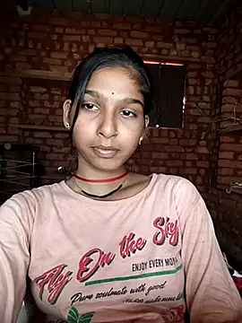 Snapshot of Yatiksha_Beby chatting on 09.27.25 Yatiksha Beby online show from 09.27.25