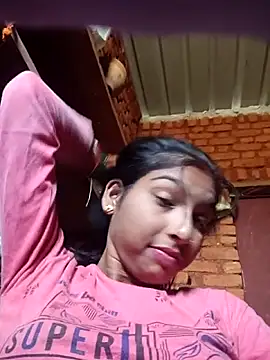 Snapshot of Yatiksha_Beby chatting on 10.13.25 Yatiksha Beby online show from 10.13.25
