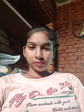Snapshot of Yatiksha_Beby chatting on 10.16.25 Yatiksha Beby online show from 10.16.25
